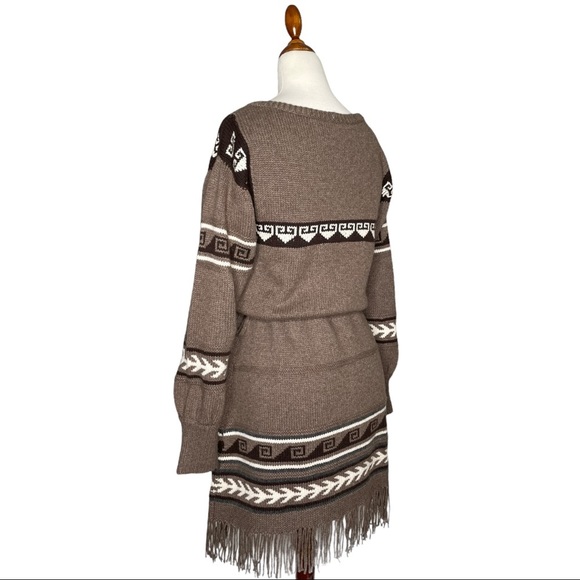 Alice + Olivia Retro Brown Fringe Sweater Dress Medium - Picture 2 of 15